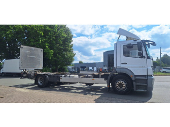 Fahrgestell LKW Mercedes-Benz 1833 2 Achser für BDF mit LBW: das Bild 3 Fahrgestell LKW Mercedes-Benz 1833 2 Achser für BDF mit LBW: das Bild 3