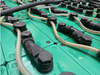 Batterie für Flurförderzeug Hoppecke 80V   6 HPZS 930: das Bild 3