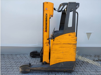 JUNGHEINRICH ETV Schubmaststapler