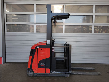 LINDE V10 Kommissionierer