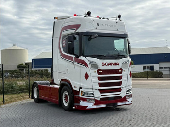 SCANIA S 500 Sattelzugmaschine