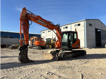 DOOSAN DX140 Kettenbagger