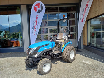 SOLIS 26 Traktor