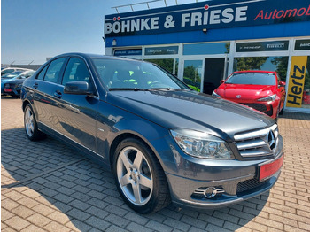 MERCEDES-BENZ Limousine