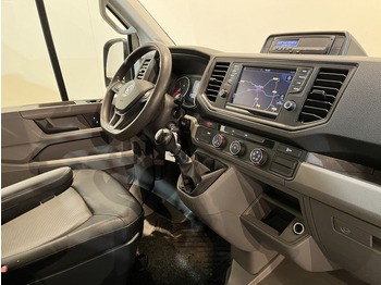 Innenraum Bild 1: Volkswagen Crafter Crafter 50 TDI 180 PK Open Laadbak / Hiab Kraan / Euro 6 / Airco / Trekhaak 3500 KG / Cruise Control / CarPlay / 51.000 KM !! C-Rijbewijs !! - Leasing Volkswagen Crafter Crafter 50 TDI 180 PK Open Laadbak / Hiab Kraan / Euro 6 / Airco / Trekhaak 3500 KG / Cruise Control / CarPlay / 51.000 KM !! C-Rijbewijs !!
