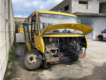 IVECO Schulbus