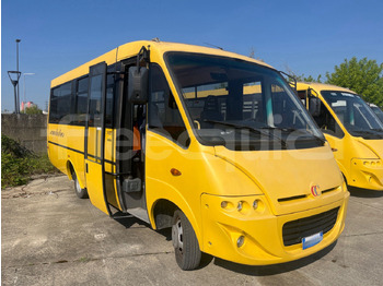 IVECO Schulbus