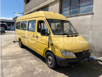 MERCEDES-BENZ Schulbus