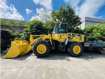 KOMATSU WA320-8 Radlader