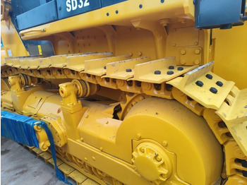 Bulldozer Shantui SD32: das Bild 4