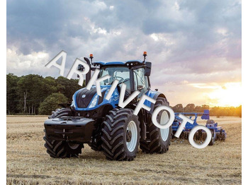 NEW HOLLAND T7 Traktor
