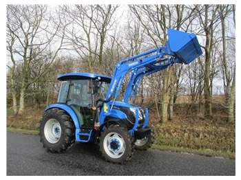 SOLIS Traktor