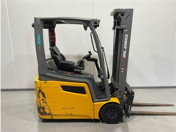 JUNGHEINRICH EFG Elektrostapler