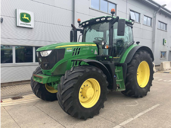 JOHN DEERE 6155R Traktor