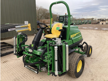 JOHN DEERE 7700 Rasenmäher