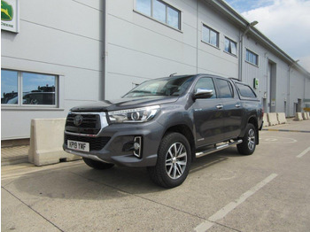 TOYOTA Hilux Pick-up