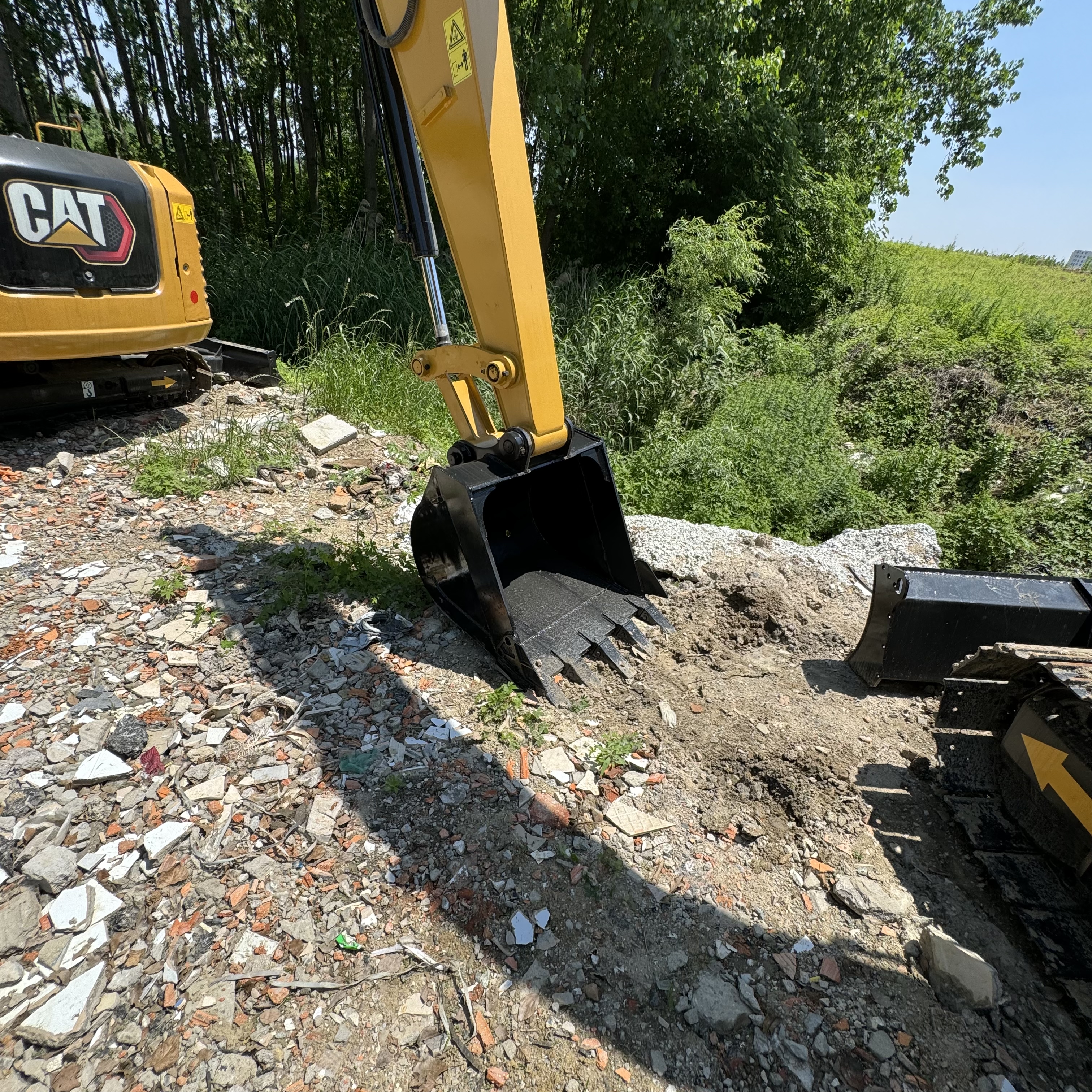 Minibagger CATERPILLAR 307.5: das Bild 4