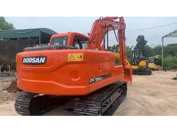 Kettenbagger DOOSAN DX150: das Bild 5