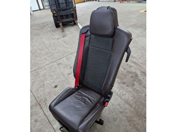 RENAULT T Sitz