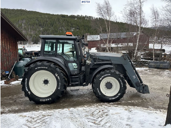 VALTRA T190 Traktor