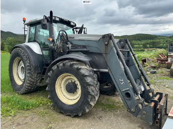 VALTRA T190 Traktor