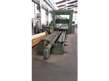 Metallbearbeitungsmaschine