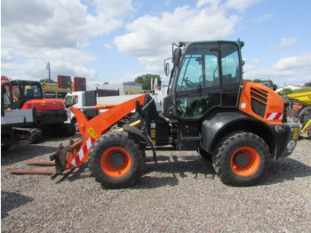 KOMATSU WA100 Radlader