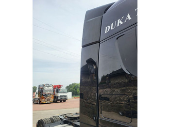 IVECO Stralis Aeropack/ Spoiler