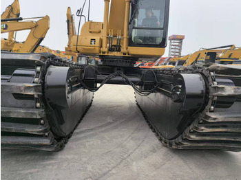 Amphibische Bagger CATERPILLAR 320C boat excavator: das Bild 5