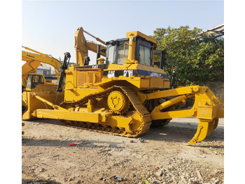 CATERPILLAR D7H Bulldozer