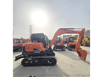 DOOSAN DX60 Kettenbagger