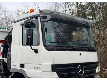 Pritsche LKW, Autokran Mercedes-Benz * HDS Palfinger 150002 + FLY JIB PJ 170 * Mercedes Actros 8x6 * Dźwig * 40 TON * Wyciągarka * 35 Metrów * Kosz *: das Bild 4 Pritsche LKW, Autokran Mercedes-Benz * HDS Palfinger 150002 + FLY JIB PJ 170 * Mercedes Actros 8x6 * Dźwig * 40 TON * Wyciągarka * 35 Metrów * Kosz *: das Bild 4