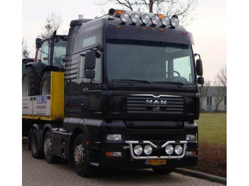 MAN TGA 26.530 Sattelzugmaschine