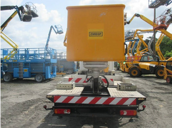 LKW mit Arbeitsbühne Multitel MT 202 DS: das Bild 4