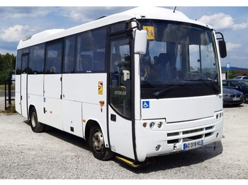 Überlandbus