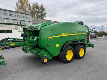 JOHN DEERE C Series Rundballenpresse