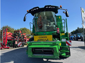 JOHN DEERE T550 - Leasing JOHN DEERE T550: das Bild 2