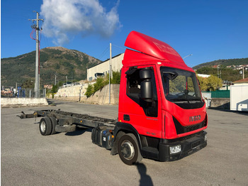 IVECO EuroCargo Fahrgestell LKW
