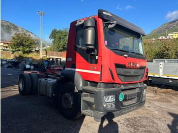 IVECO Stralis Fahrgestell LKW