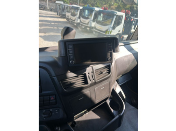 Fahrgestell LKW IVECO STRALIS HI-STREET AD190S42: das Bild 4