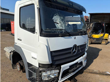 MERCEDES-BENZ Atego Fahrerhaus und Interieur