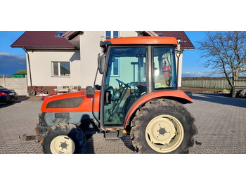 KIOTI Traktor