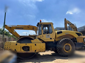 BOMAG Walzenzug