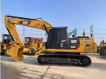 CATERPILLAR 320D2 Kettenbagger