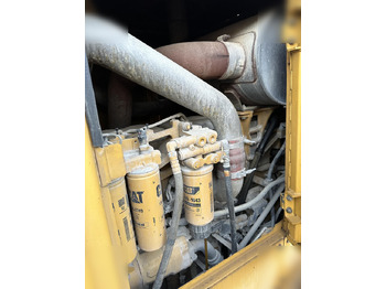 Radlader CATERPILLAR 986H: das Bild 4