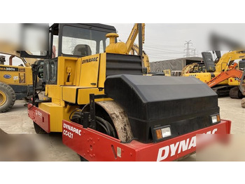 Walzen DYNAPAC CC421: das Bild 2