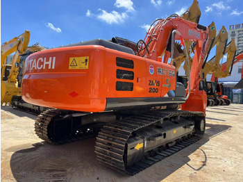 Kettenbagger HITACHI ZX200-3G: das Bild 2