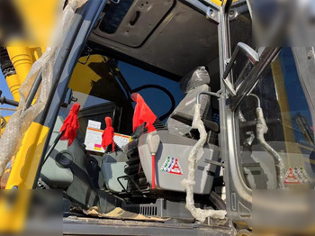 Kettenbagger KOMATSU PC200-8: das Bild 5