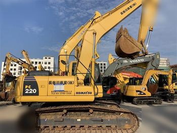 KOMATSU PC220-8 Kettenbagger
