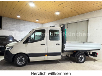 MERCEDES-BENZ Sprinter Pritsche Transporter